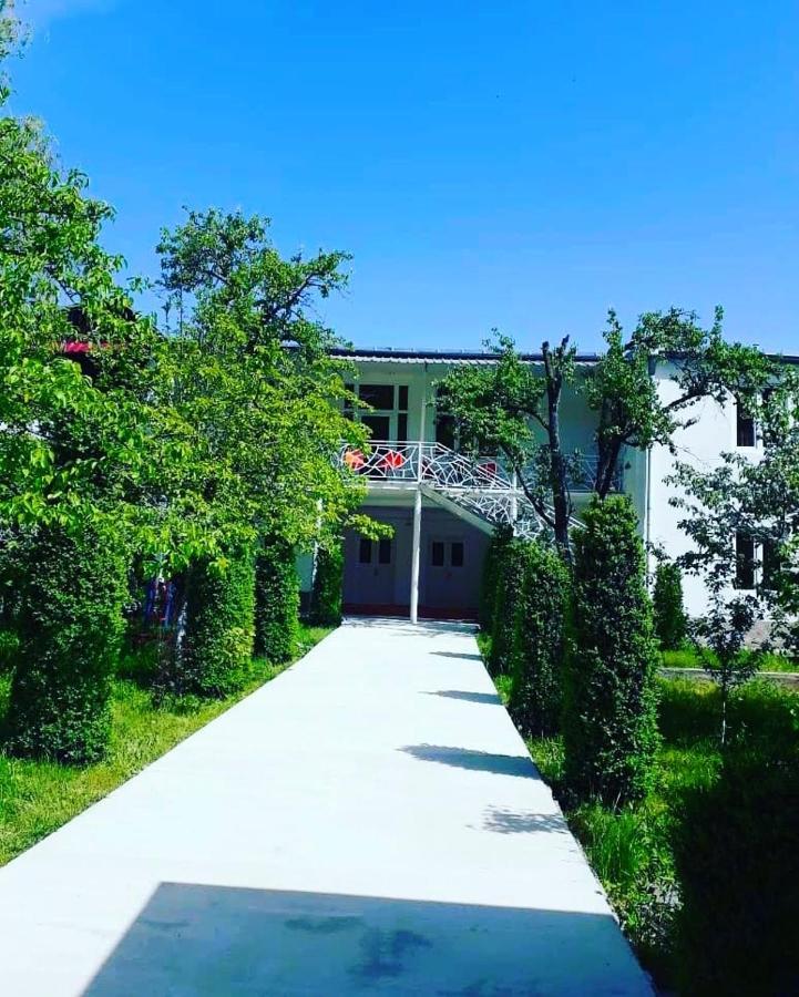 Green Garden B&B Dilijan Luaran gambar